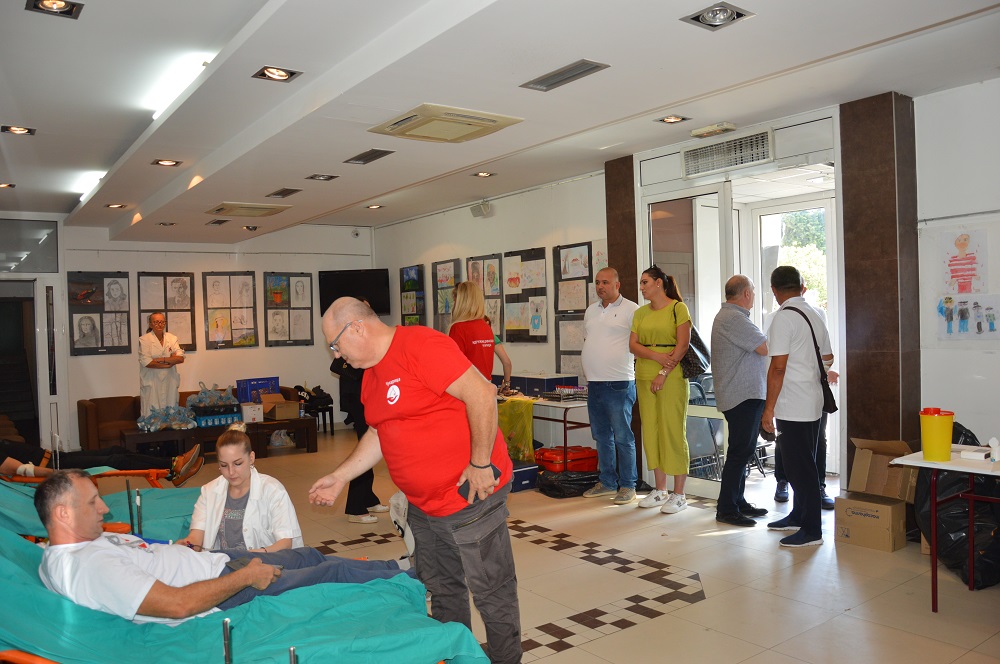 Акција добровољног давалаштва у Културном центру "Чукарица" 
