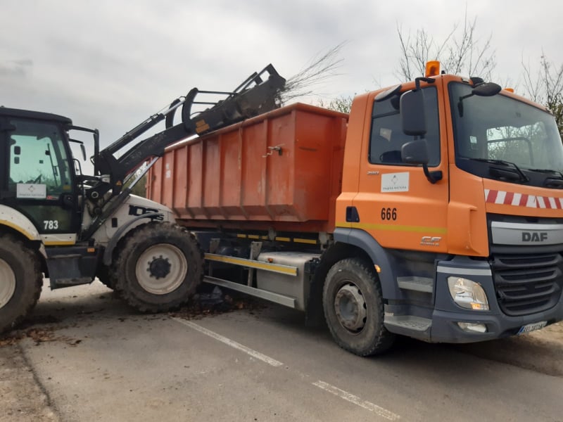 Настављена акција уклањања депонија на више локација на Чукарици