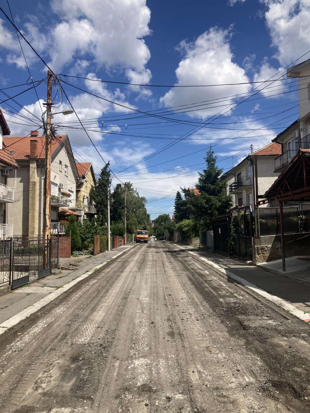 Почели радови на уређењу Копаоничке улице у насељу Церак